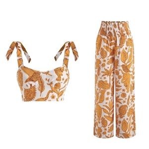 NWOT: Cider Jungles Vibes Crop Top and Pants Set - Size XS